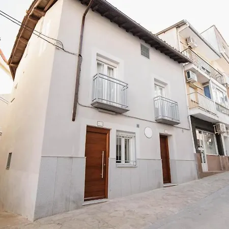 Apartamentos Turisticos A Tu Verita Jaraiz de la Vera Exterior photo